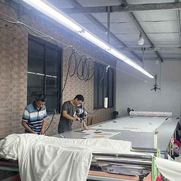 Cutting room
